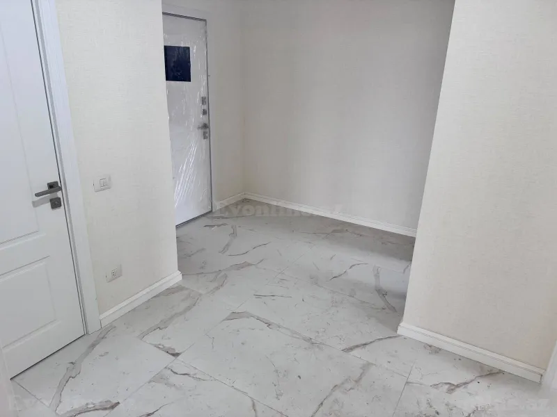 Satılır 3 otaqlı Mənzil Yeni tikili 84 m² Elmlər Akademiyası m. - şəkil 9
