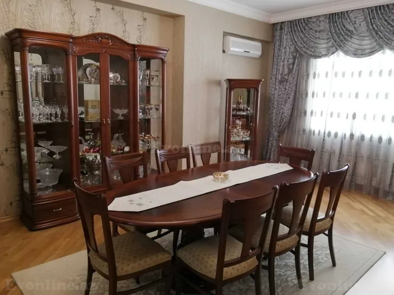 Satılır 3 otaqlı Mənzil Yeni tikili 158 m² Gənclik m. - şəkil 2