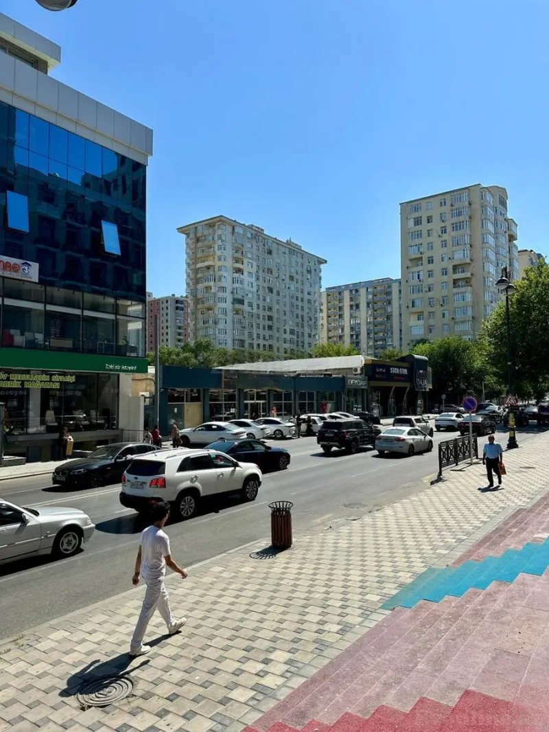 Kirayə verilir Obyekt 500 m² 8 Noyabr m. - şəkil 4