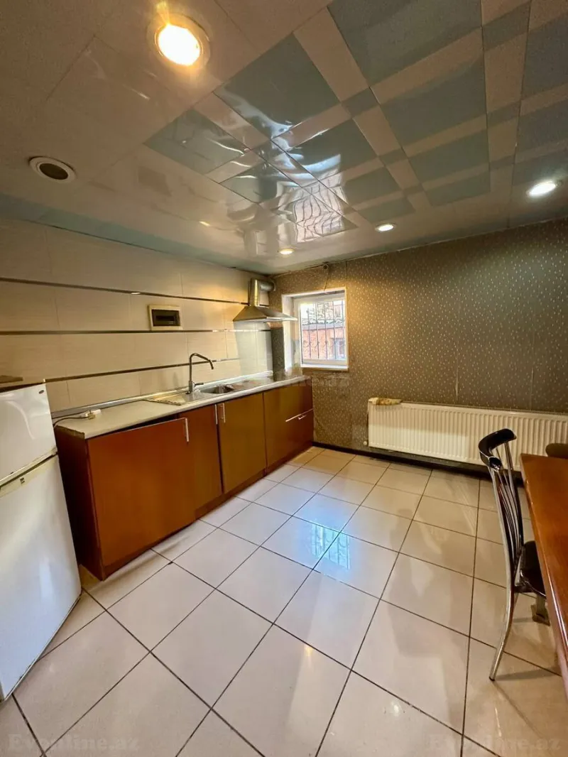 Kirayə verilir Obyekt 500 m² 8 Noyabr m. - şəkil 12