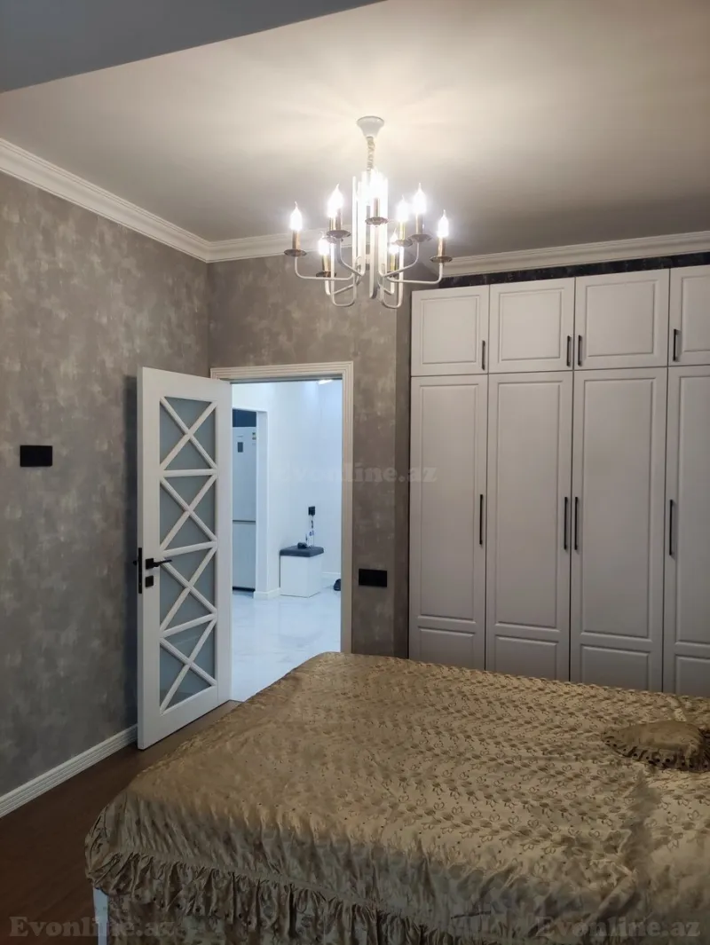 Satılır 2 otaqlı Mənzil Yeni tikili 80 m² Xətai r. - şəkil 5