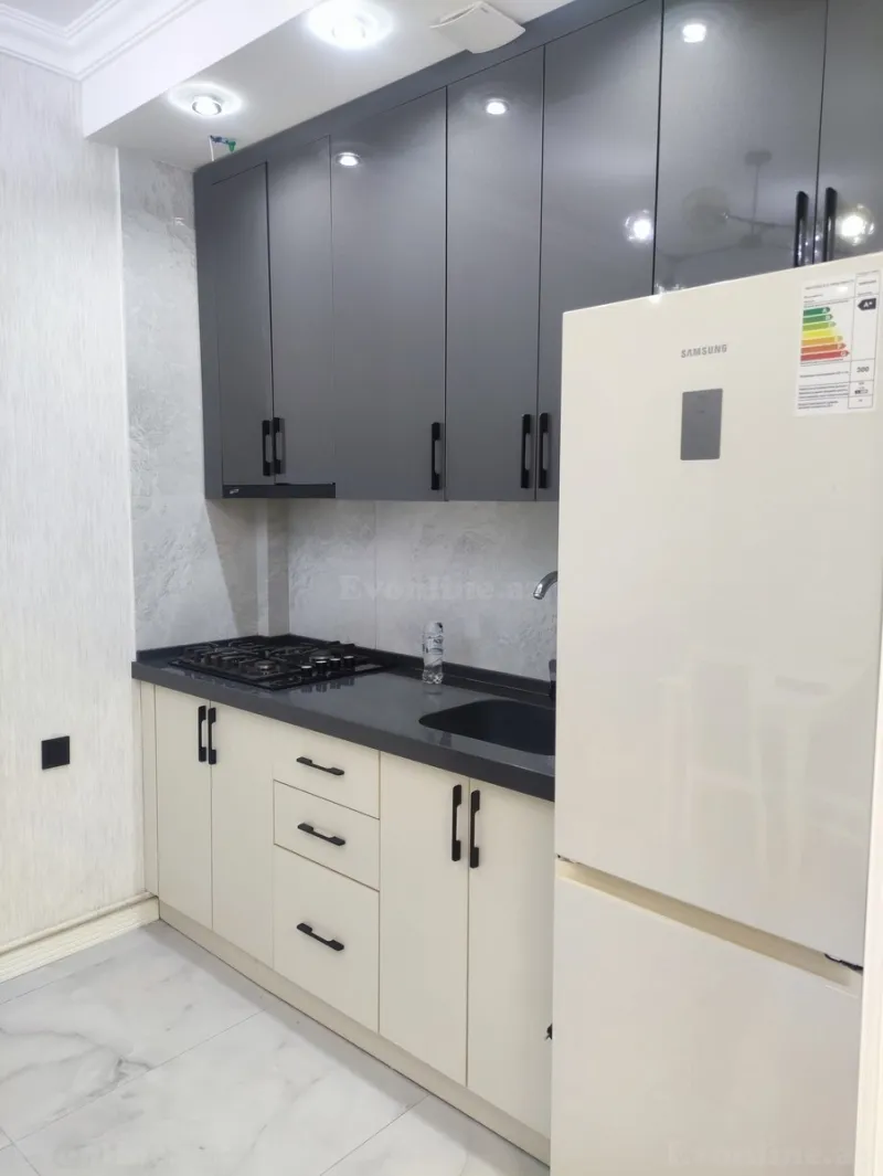 Satılır 2 otaqlı Mənzil Yeni tikili 80 m² Xətai r. - şəkil 8