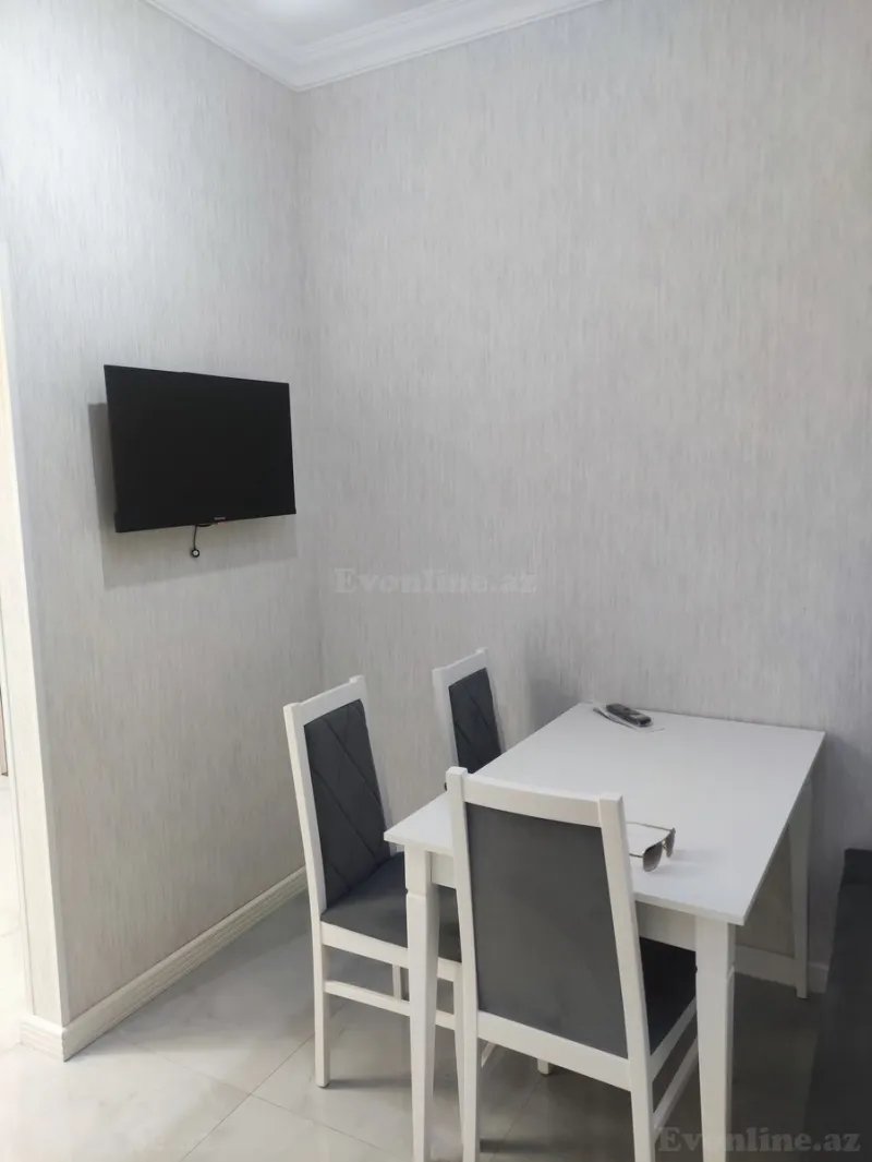 Satılır 2 otaqlı Mənzil Yeni tikili 80 m² Xətai r. - şəkil 9