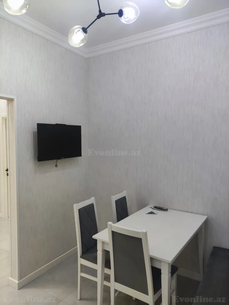Satılır 2 otaqlı Mənzil Yeni tikili 80 m² Xətai r. - şəkil 11