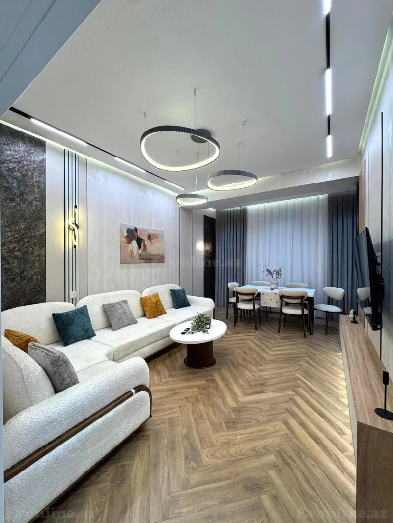2 otaqlı Mənzil 75 m² 8 Noyabr m. Kirayə verilir