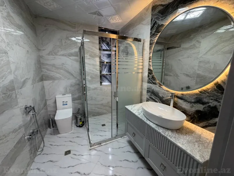Satılır 3 otaqlı Mənzil Yeni tikili 140 m² 28 May m. - şəkil 16