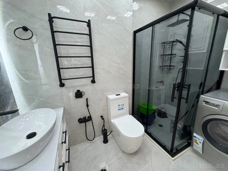 Satılır 3 otaqlı Mənzil Yeni tikili 140 m² 28 May m. - şəkil 20