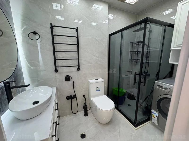 Satılır 3 otaqlı Mənzil Yeni tikili 140 m² 28 May m. - şəkil 22