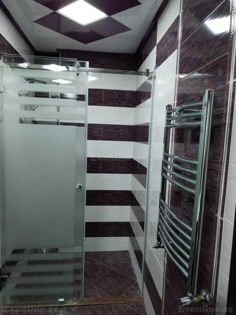 Kirayə verilir 2 otaqlı Mənzil Yeni tikili 94 m² İnşaatçılar m. - şəkil 5
