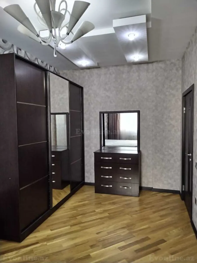 Kirayə verilir 2 otaqlı Mənzil Yeni tikili 94 m² İnşaatçılar m. - şəkil 7