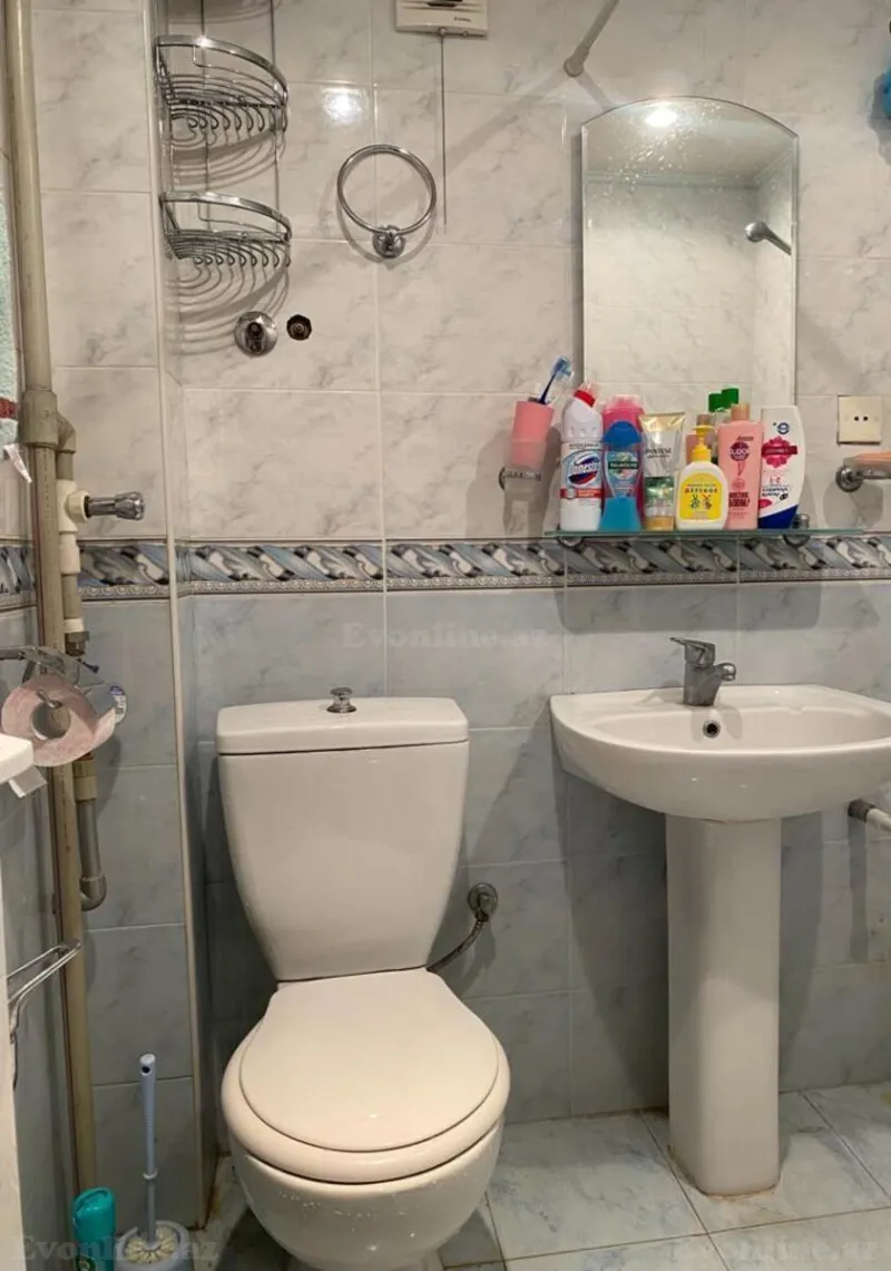 Kirayə verilir 2 otaqlı Mənzil Köhnə tikili 60 m² Nəriman Nərimanov m. - şəkil 9