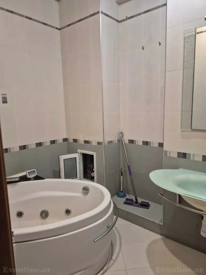 Kirayə verilir 3 otaqlı Mənzil Yeni tikili 171 m² 28 May m. - şəkil 16