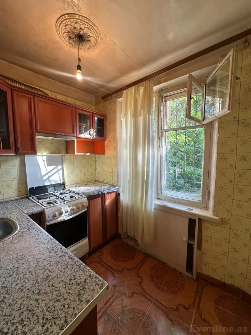 Satılır 2 otaqlı Mənzil Köhnə tikili 45 m² Nəriman Nərimanov m. - şəkil 5