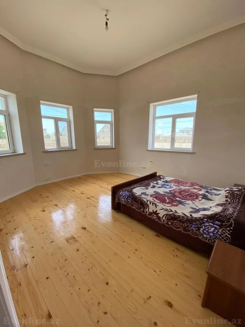 4 otaqlı Həyət evi 128 m² Binə Kirayə verilir