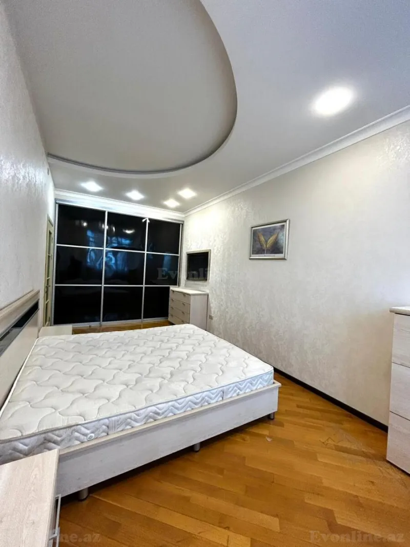 Satılır 2 otaqlı Mənzil Yeni tikili 95 m² Nərimanov r. - şəkil 12