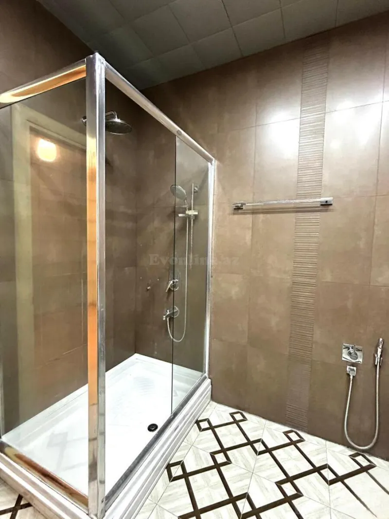 Satılır 2 otaqlı Mənzil Yeni tikili 95 m² Nərimanov r. - şəkil 14
