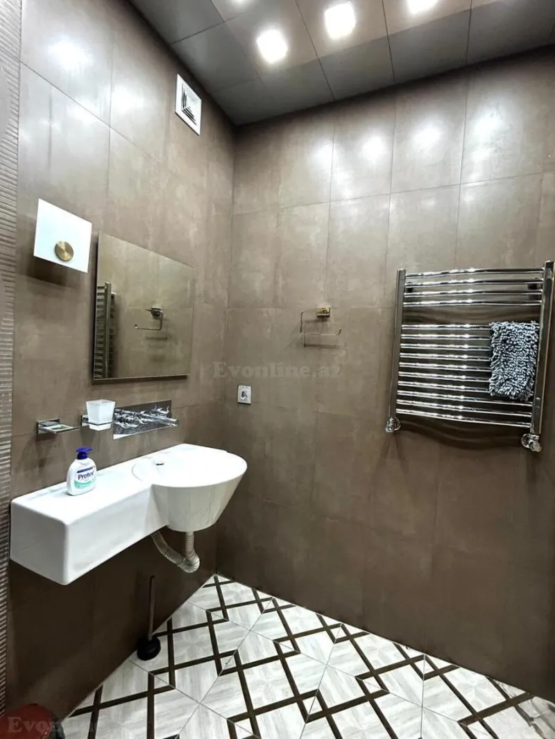 Satılır 2 otaqlı Mənzil Yeni tikili 95 m² Nərimanov r. - şəkil 15