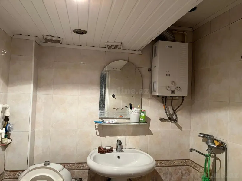 Satılır 2 otaqlı Mənzil Köhnə tikili 45 m² Nərimanov r. - şəkil 11