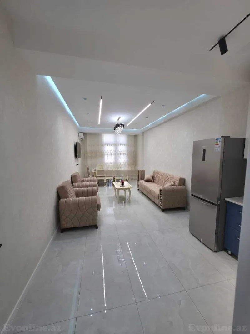 Kirayə verilir 3 otaqlı Mənzil Yeni tikili 120 m² 8 Noyabr m.