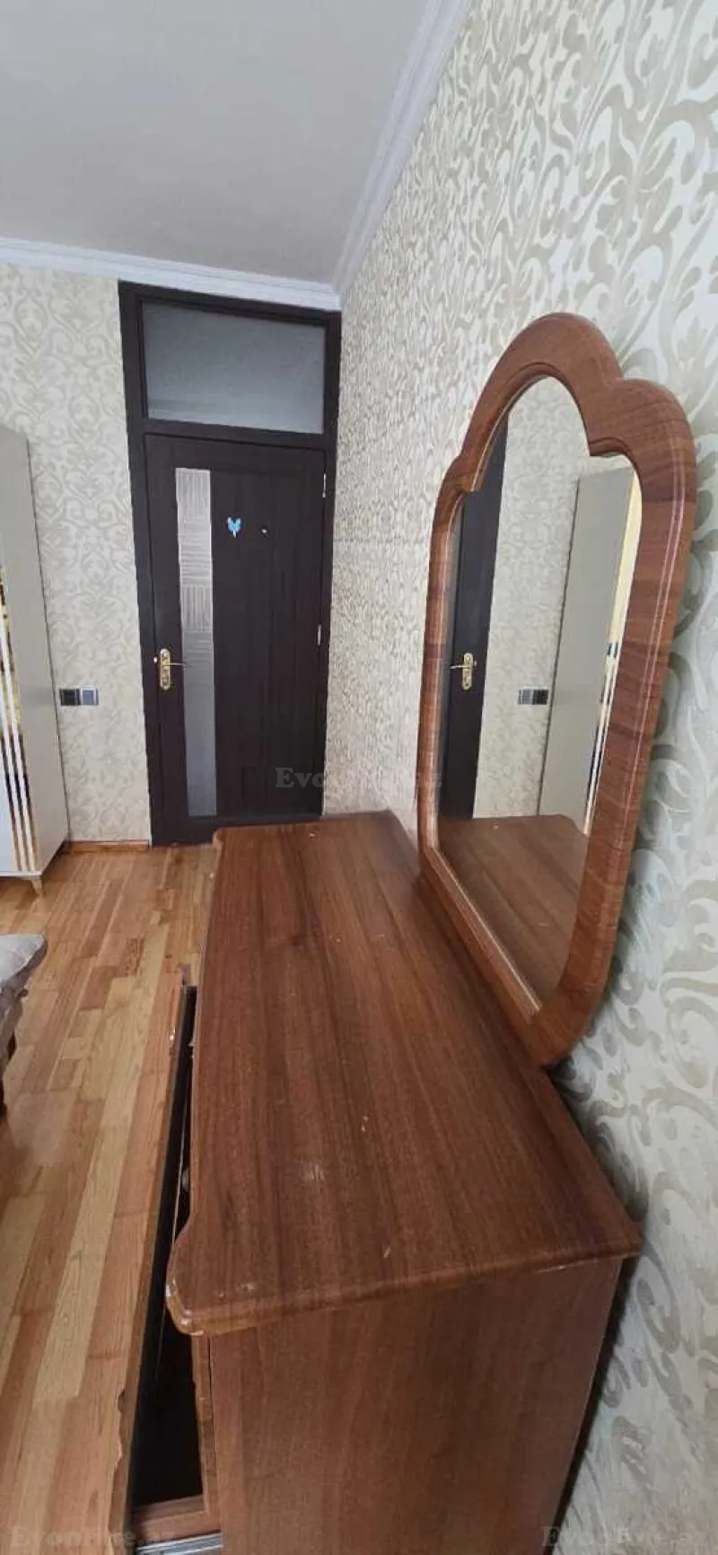 Kirayə verilir 2 otaqlı Mənzil Köhnə tikili 65 m² Həzi Aslanov m. - şəkil 10