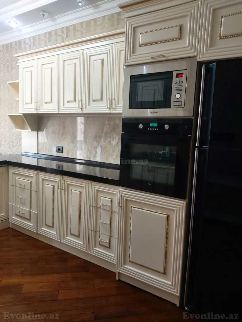 Satılır 3 otaqlı Mənzil Yeni tikili 160 m² Nəsimi r. - şəkil 2