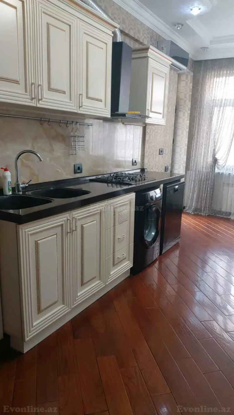 Satılır 3 otaqlı Mənzil Yeni tikili 160 m² Nəsimi r. - şəkil 9