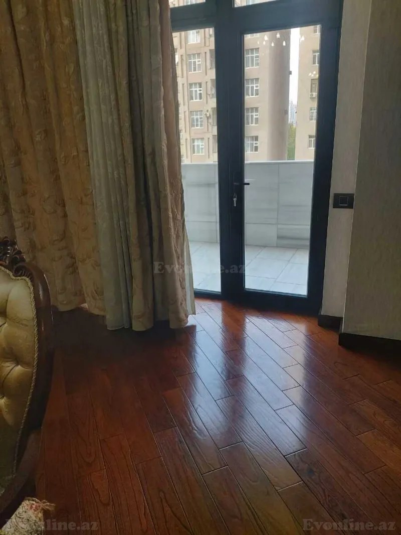 Satılır 3 otaqlı Mənzil Yeni tikili 160 m² Nəsimi r. - şəkil 16