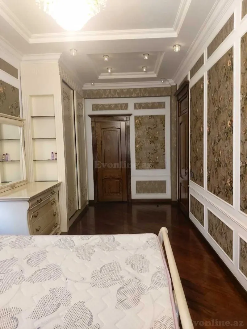 Satılır 3 otaqlı Mənzil Yeni tikili 160 m² Nəsimi r. - şəkil 18