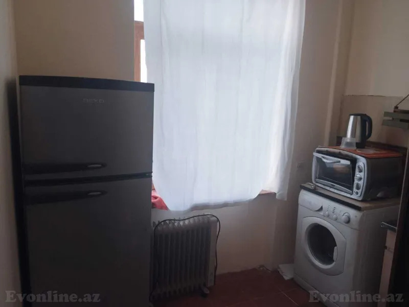 Kirayə verilir 1 otaqlı Mənzil Köhnə tikili 50 m² Elmlər Akademiyası m. - şəkil 4