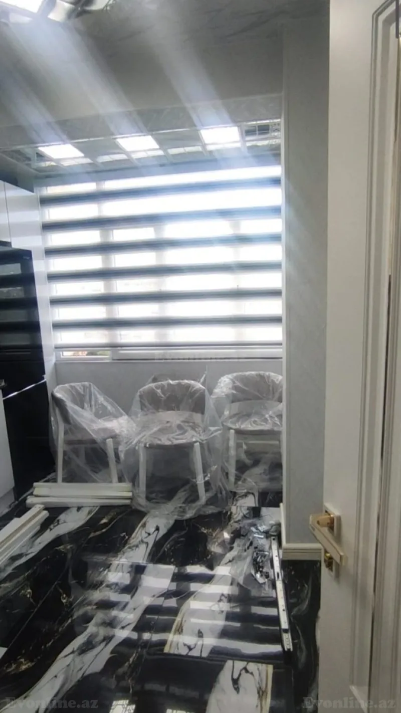 Satılır 4 otaqlı Mənzil Köhnə tikili 110 m² Memar Əcəmi m. - şəkil 11