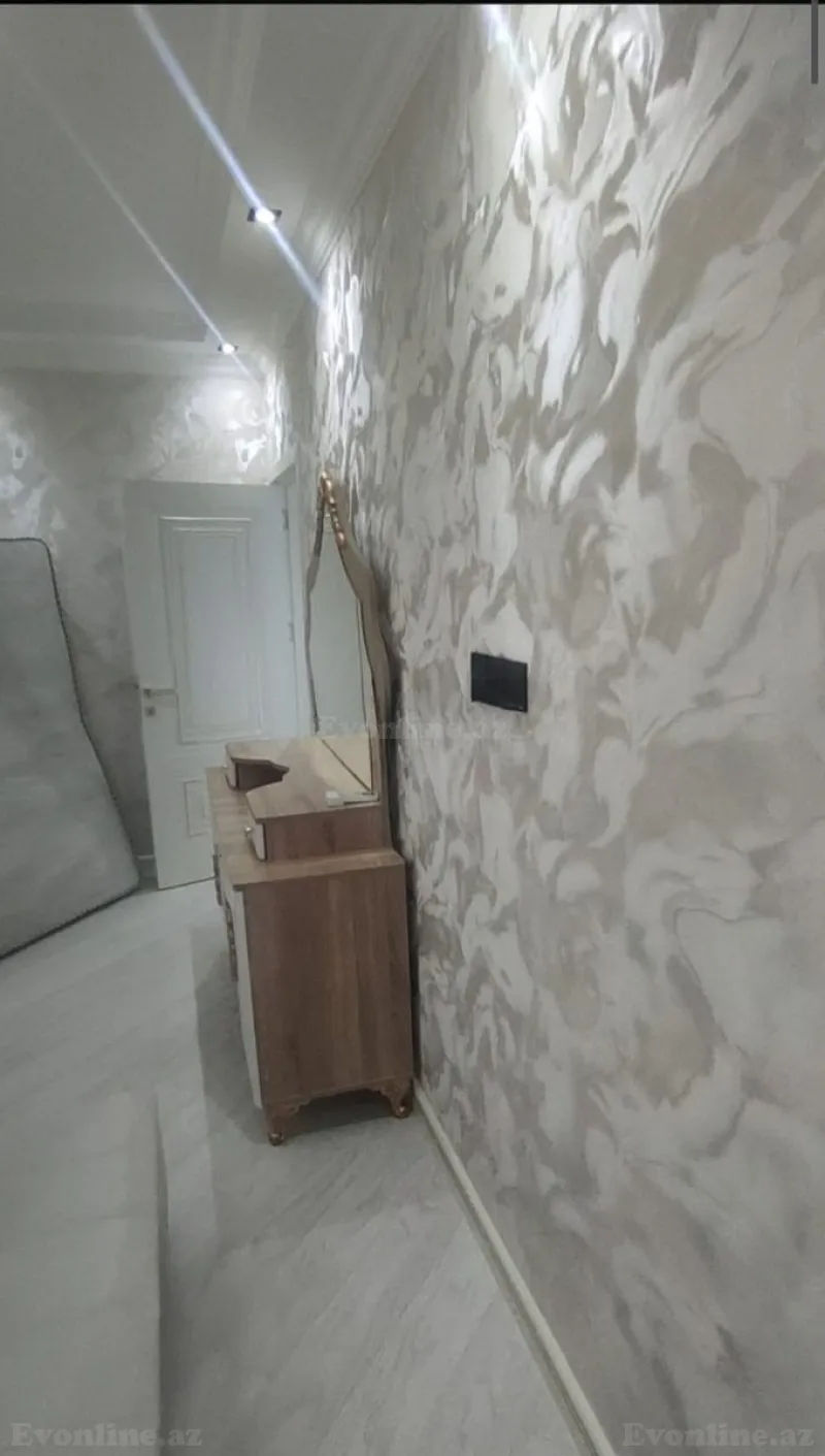 Satılır 4 otaqlı Mənzil Köhnə tikili 110 m² Memar Əcəmi m. - şəkil 20