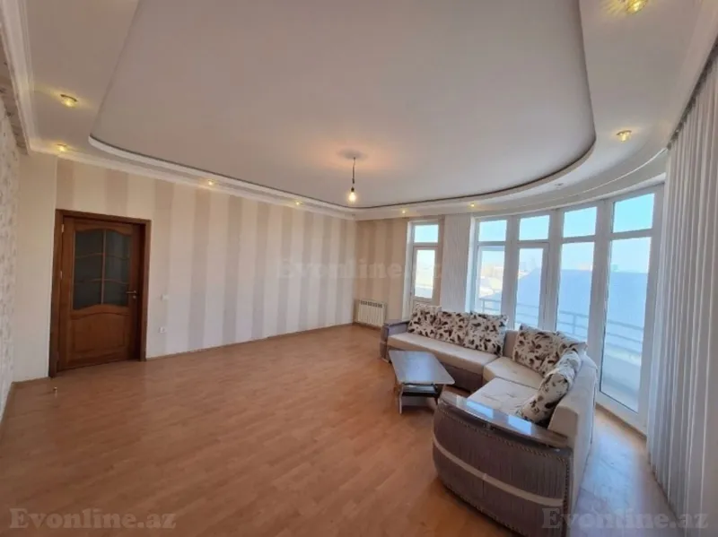 Satılır 3 otaqlı Mənzil Yeni tikili 145 m² İnşaatçılar m. - şəkil 3