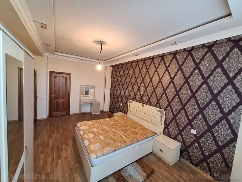 Satılır 3 otaqlı Mənzil Yeni tikili 145 m² İnşaatçılar m. - şəkil 7