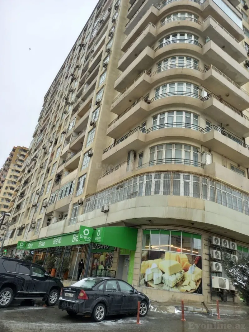 Satılır 3 otaqlı Mənzil Yeni tikili 145 m² İnşaatçılar m. - şəkil 16