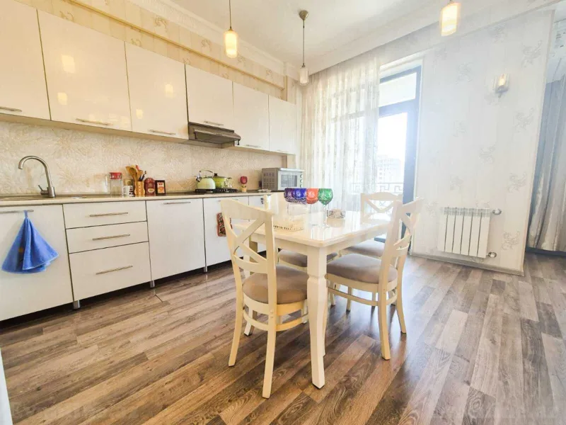 Kirayə verilir 2 otaqlı Mənzil Yeni tikili 90 m² Qara Qarayev m. - şəkil 9