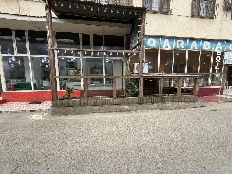 Obyekt 144 m² Xalqlar Dostluğu m. Satılır