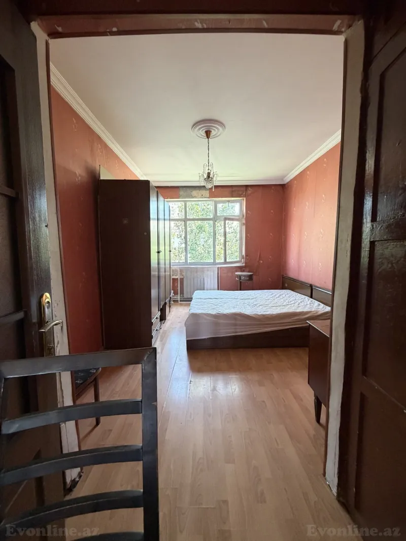 Satılır 3 otaqlı Mənzil Köhnə tikili 75 m² Memar Əcəmi m. - şəkil 5