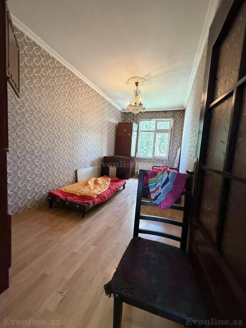 Satılır 3 otaqlı Mənzil Köhnə tikili 75 m² Memar Əcəmi m. - şəkil 6