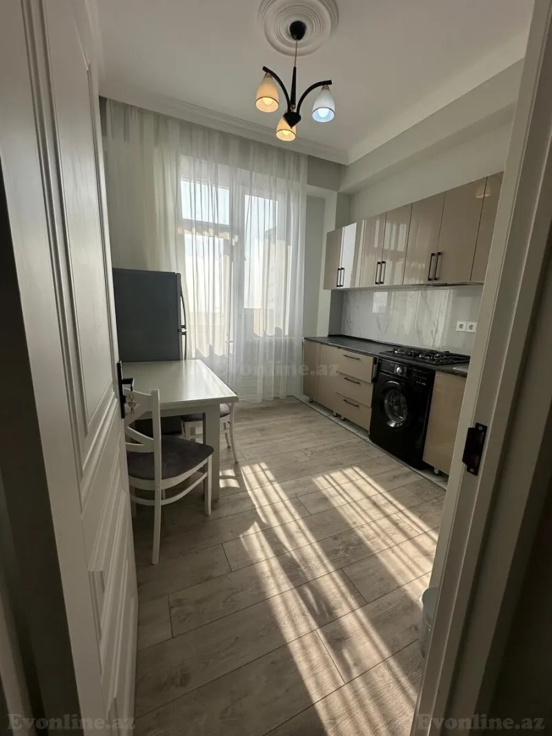 Kirayə verilir 3 otaqlı Mənzil Yeni tikili 110 m² Həzi Aslanov m. - şəkil 8