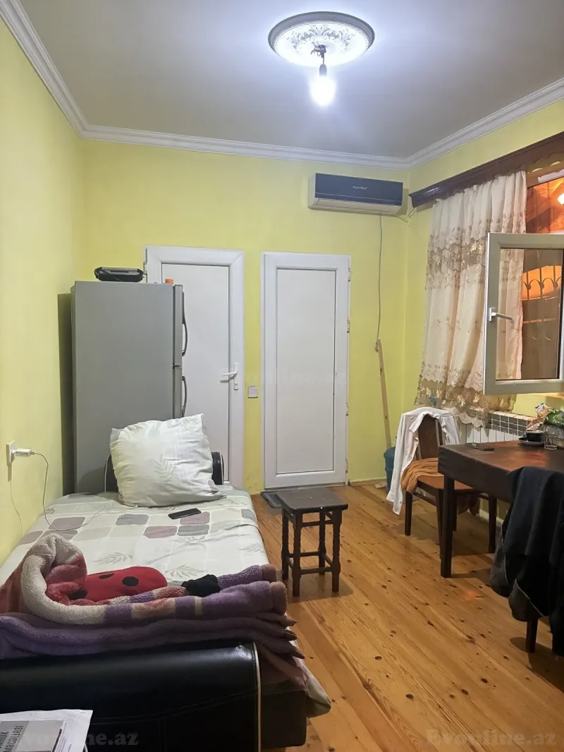 Satılır 2 otaqlı Həyət evi 63 m² Nərimanov r. - şəkil 2