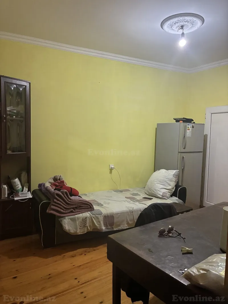Satılır 2 otaqlı Həyət evi 63 m² Nərimanov r. - şəkil 3