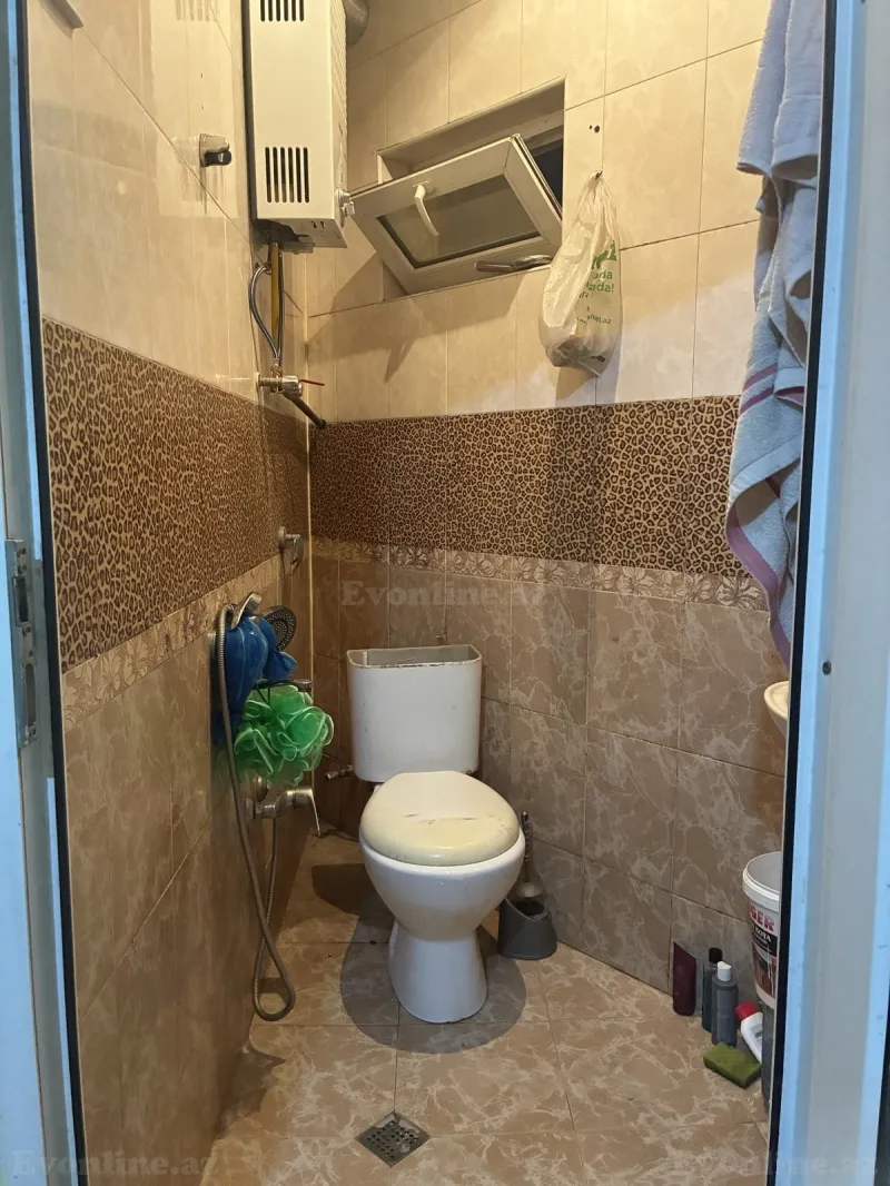 Satılır 2 otaqlı Həyət evi 63 m² Nərimanov r. - şəkil 10