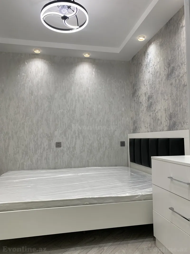 Kirayə verilir 2 otaqlı Mənzil Köhnə tikili 35 m² Koroğlu m. - şəkil 5