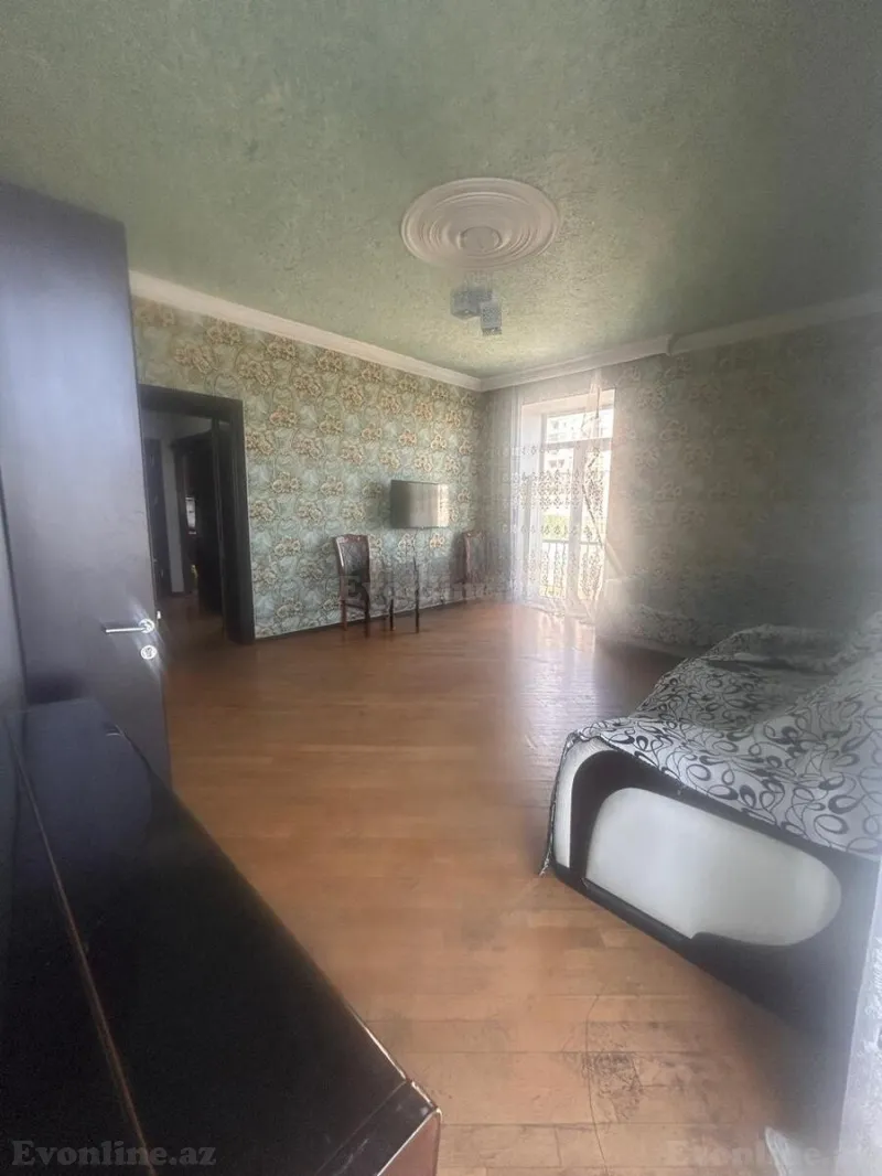 Satılır 3 otaqlı Mənzil Köhnə tikili 80 m² Nəriman Nərimanov m. - şəkil 3