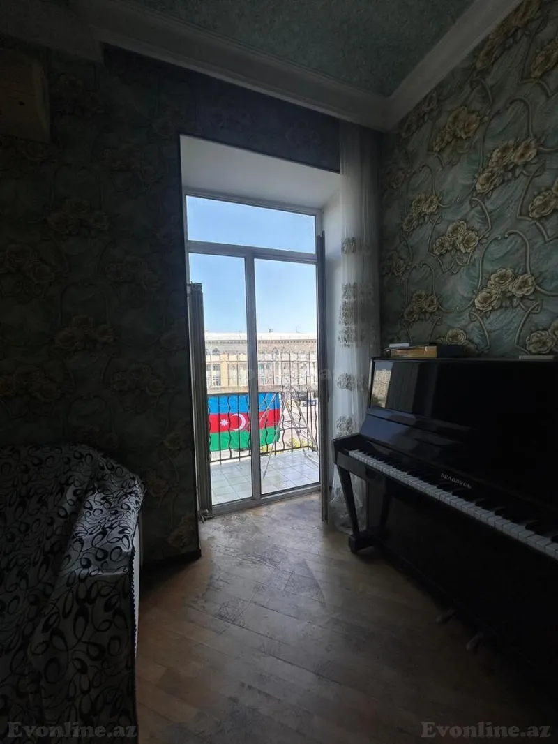 Satılır 3 otaqlı Mənzil Köhnə tikili 80 m² Nəriman Nərimanov m. - şəkil 6