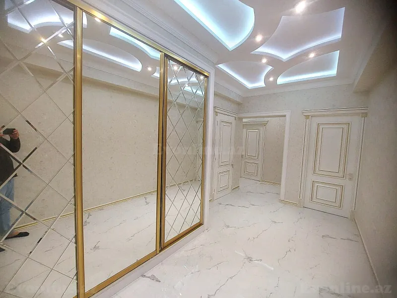 Kirayə verilir 3 otaqlı Mənzil Yeni tikili 104 m² İnşaatçılar m. - şəkil 11