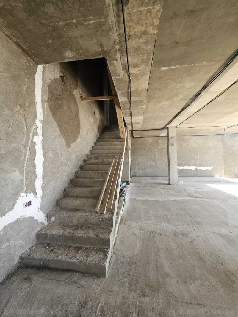 Satılır 6 otaqlı Həyət evi 360 m² Badamdar - şəkil 3