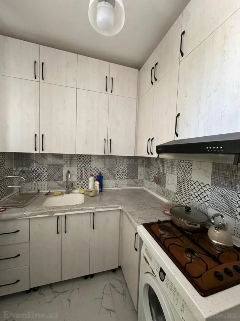 Kirayə verilir 2 otaqlı Mənzil Köhnə tikili 40 m² Gənclik m. - şəkil 6