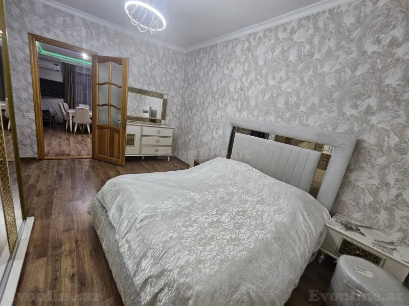 Satılır 4 otaqlı Həyət evi 100 m² Azadlıq prospekti m. - şəkil 10