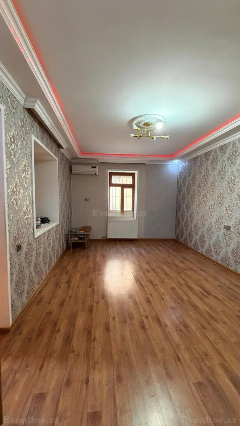 Satılır 4 otaqlı Həyət evi 100 m² Azadlıq prospekti m. - şəkil 26